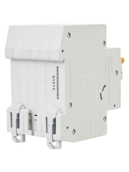 Выключатель автоматический модульный 3п C 6А 6кА ВА47-60M KARAT IEK MVA31-3-006-C