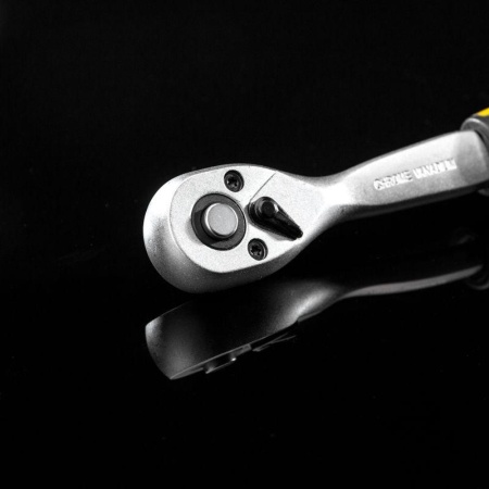 Ключ-трещотка для торцовых головок 1/4 СrV 72 зубца Kranz KR-12-8403