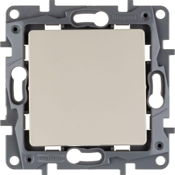 Переключатель 1-кл. СП Etika 10А IP20 250В 10AX безвинтов. зажимы механизм сл. кость IEK 672305