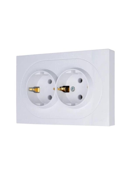 Розетка 2-м СП OSEN с заземл. ПБТ механизм бел. LEZARD 743-0200-127B