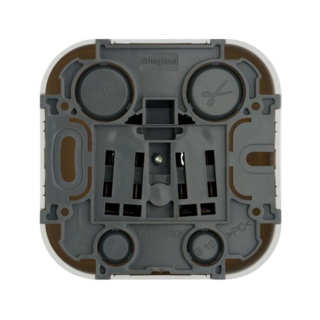 Розетка 1-м ОП Quteo 16А IP20 2P без заземл. без защ. шторок бел. IEK 782210